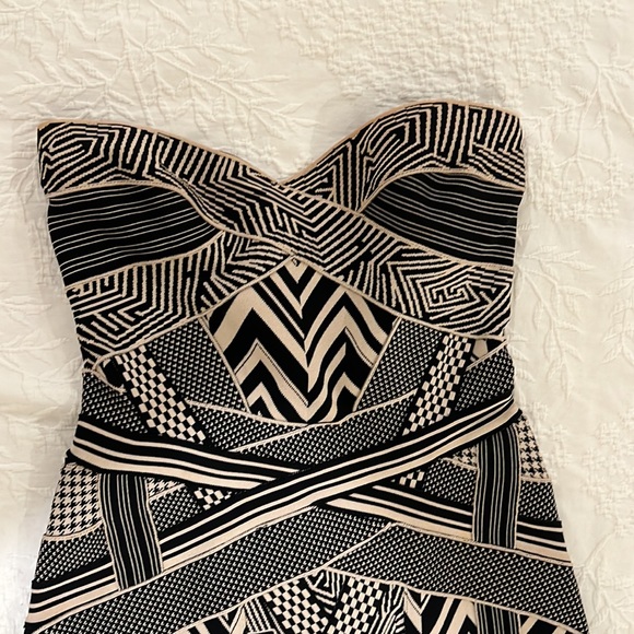 COPY - Herve leger dress - Picture 2 of 15